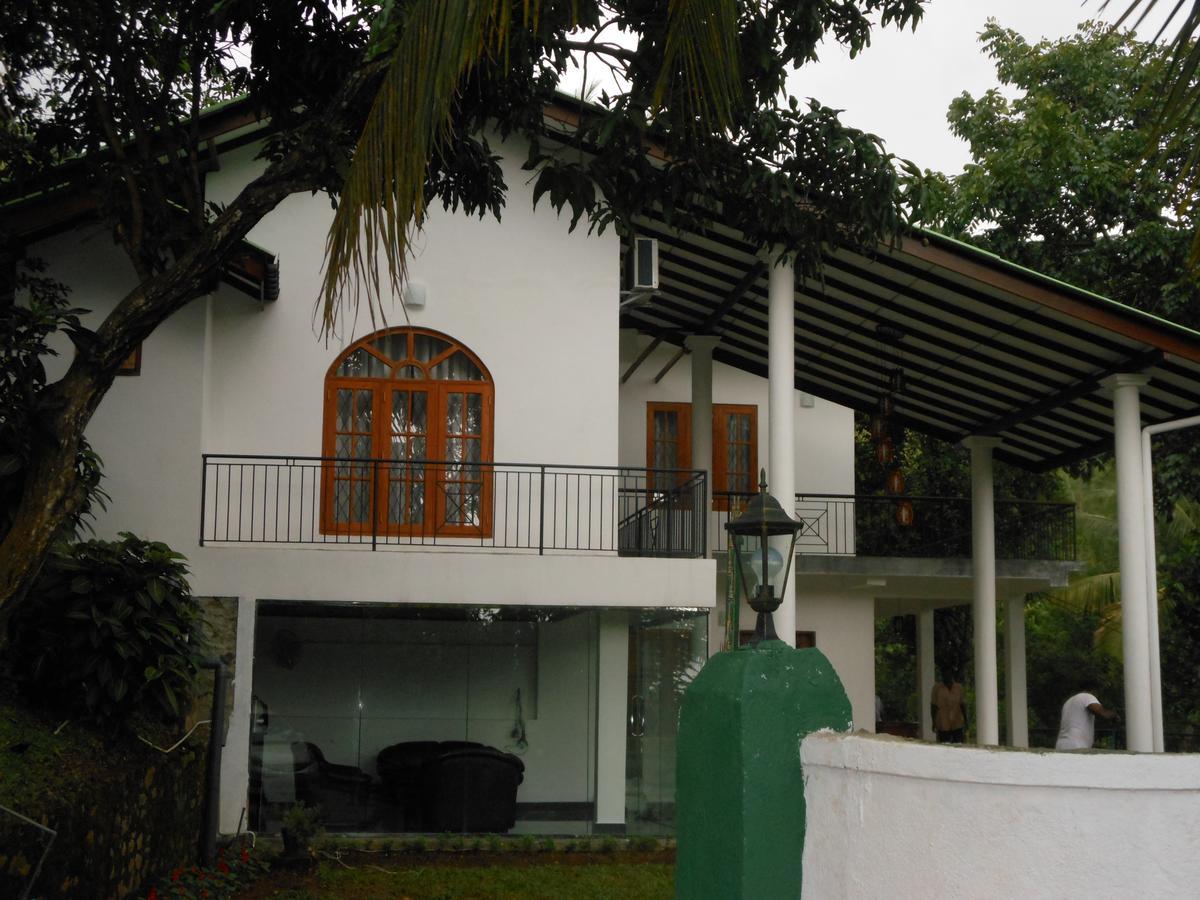 Lavender Hills Home Stay Kandy Luaran gambar