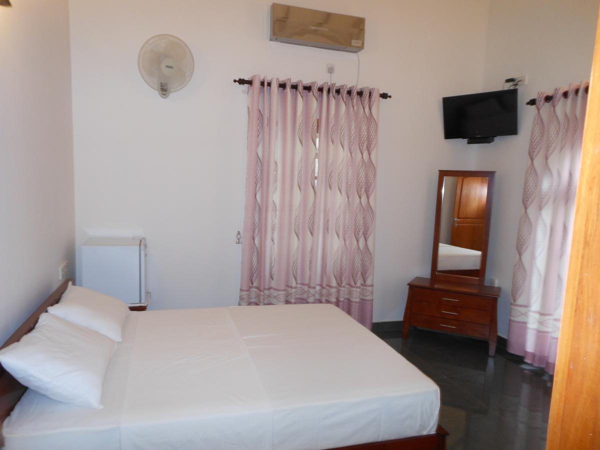 Lavender Hills Home Stay Kandy Luaran gambar
