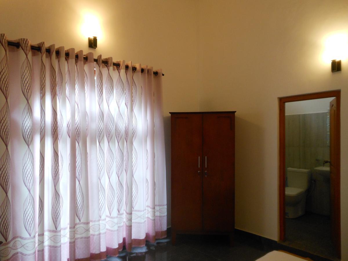 Lavender Hills Home Stay Kandy Luaran gambar